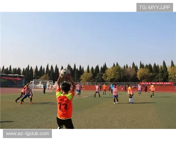 南昌折上折足球俱乐部打造青春热血赛场引领城市体育新风潮